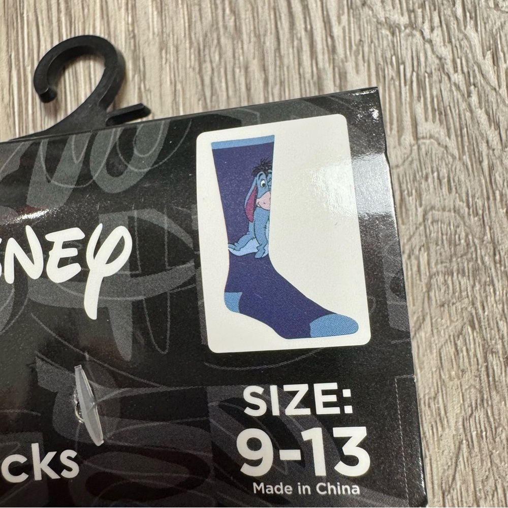 Disney Eeyore Ribbed Crew Socks Size 9-13 NWT